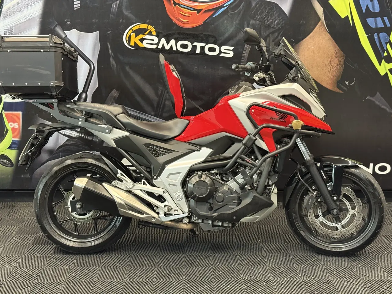Honda NC 750X ABS 2023 Vermelho — foto 1 de 11