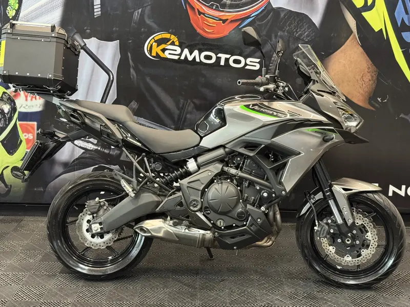 Kawasaki Versys 650 ABS 2026 Cinza
